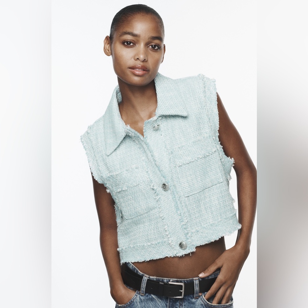 ZARA FRAYED CROPPED TEXTURED VEST. SIZE L NEW WITH TAGS
